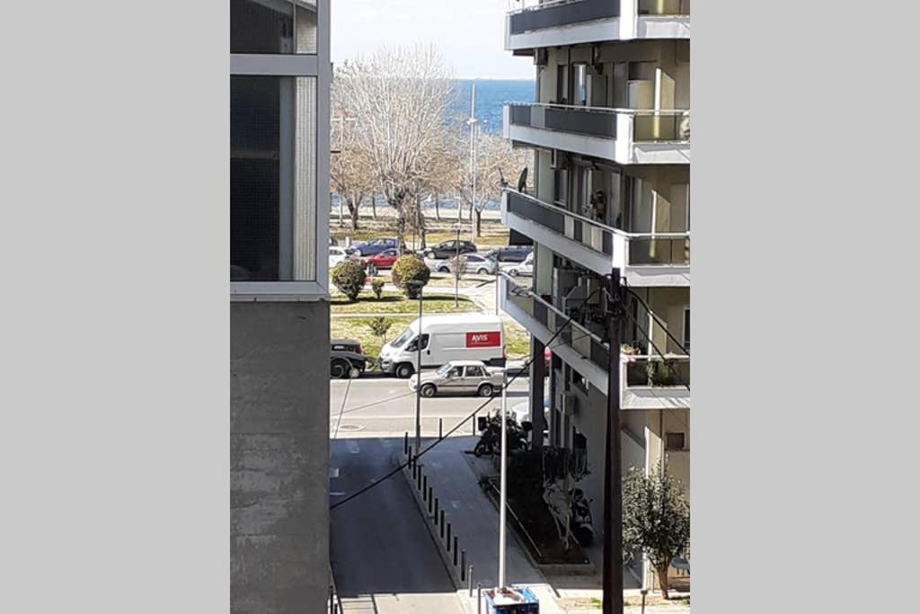 Thessaloniki Waterfront Apartment Bagian luar foto